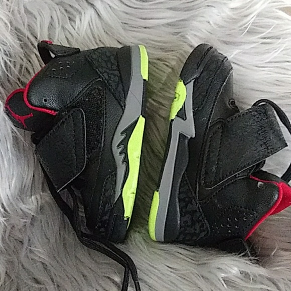 Size 5c jordans - Picture 8 of 8